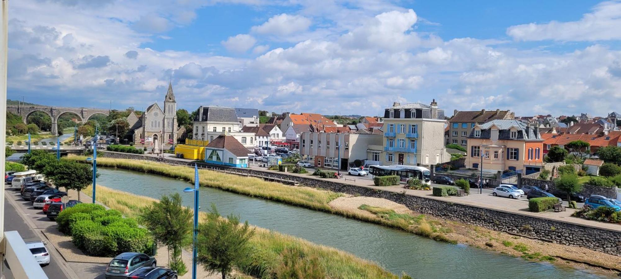Une Jolie Vue - Appt 2 Pieces Vue Mer Balcon Sud Wimereux Exteriör bild